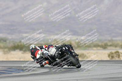 media/Dec-04-2025-Racers Edge (Thu) [[5ebc9f124d]]/2-A Group/5-Session 3 (Turn 14 Backside)/